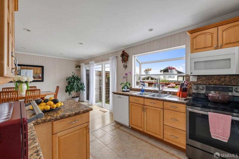 3906 Reston Court