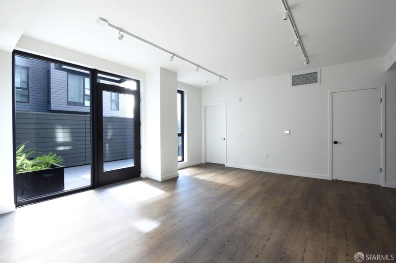 395 6th Street BM3