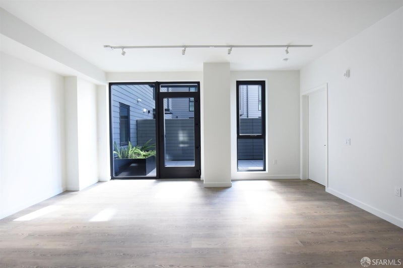 395 6th Street BM3