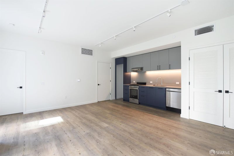 395 6th Street BM3