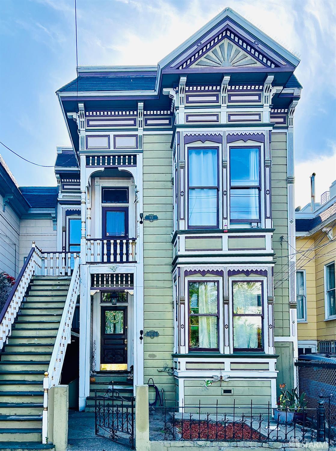 MLS: 425041650