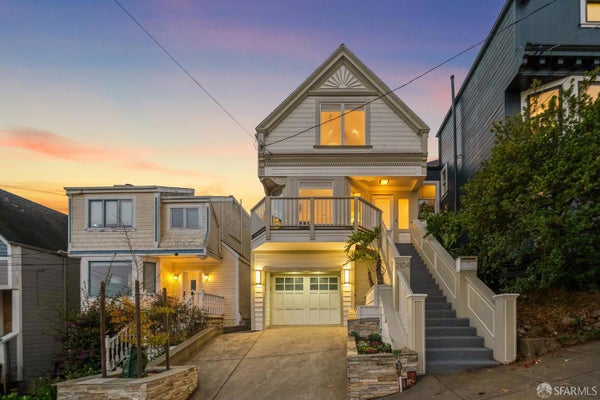2104 CASTRO ST, SAN FRANCISCO, CA 94131 - Image 78658ada46e80be3b0597960ab86f480/3413112174