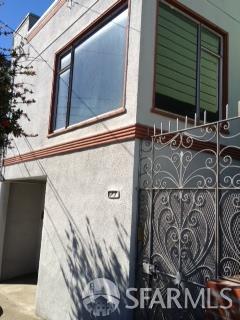 27 LAKEVIEW AVE, SAN FRANCISCO, CA 94112 - Image 786fa0f8678b61fdf2940a60c3415c00/3190762891