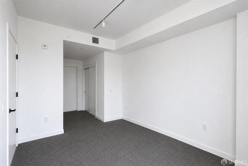 395 6th Street BE1