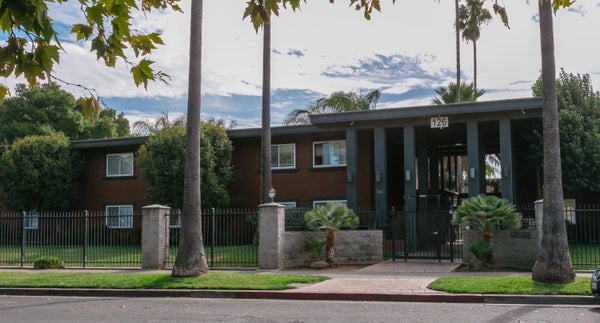 126 E JAMESTOWN ST, STOCKTON, CA 95207 - Image 78eaaa27f8689a63a1bd079a703918d8/3084713907