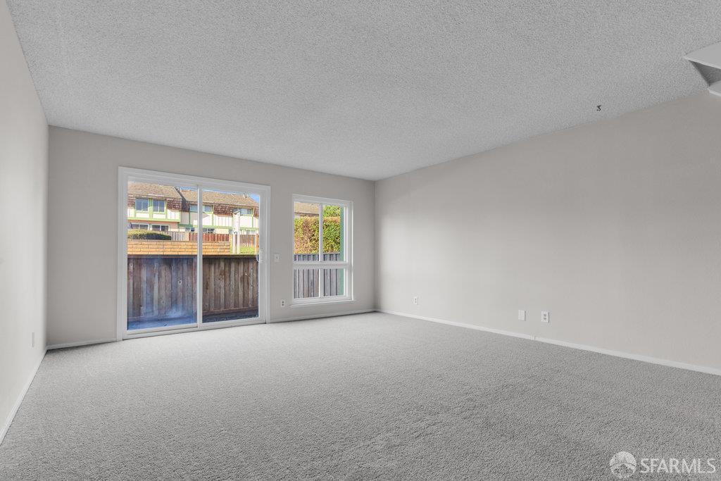 South San Francisco, California 94080, United States, 2 Bedrooms Bedrooms, ,2 BathroomsBathrooms,Residential,Active,251100