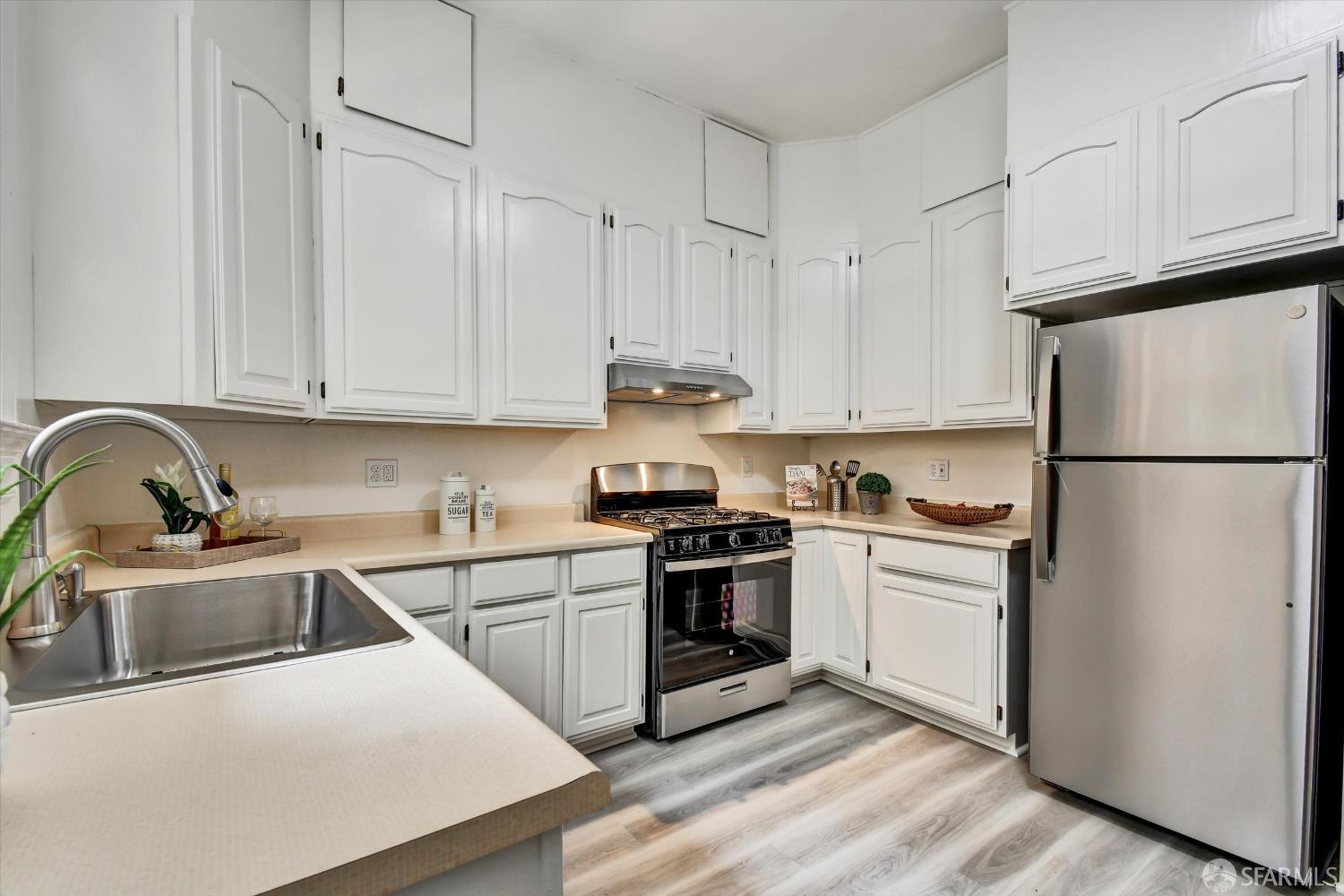 45 Auburn Street A, San Francisco CA 94133