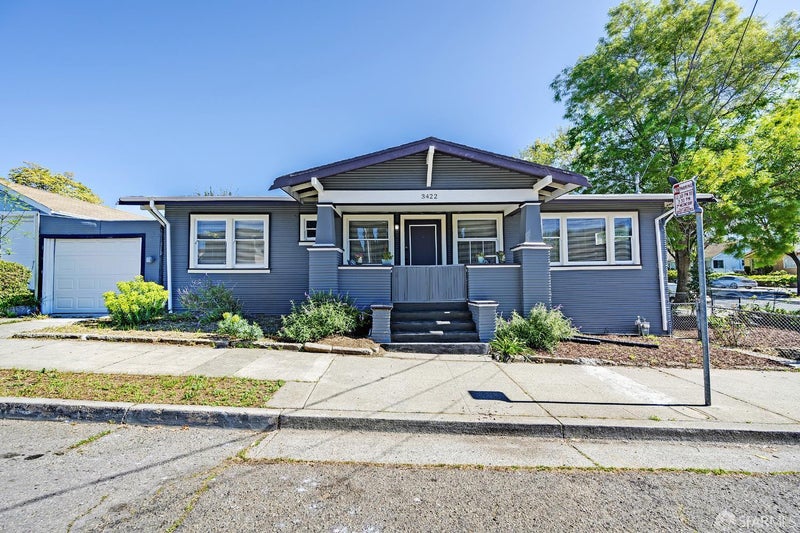 3422 Kansas Street