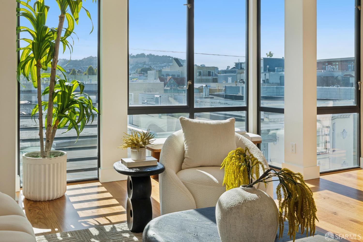 39 San Carlos Street 401
