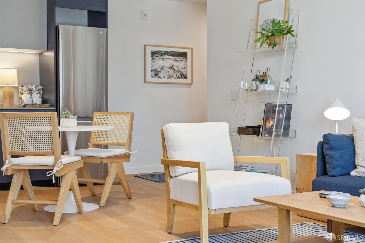 988 Harrison Street CK4