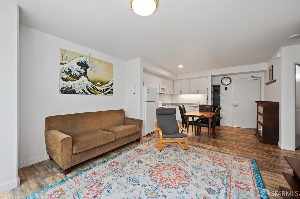 1400 Mission Street 212