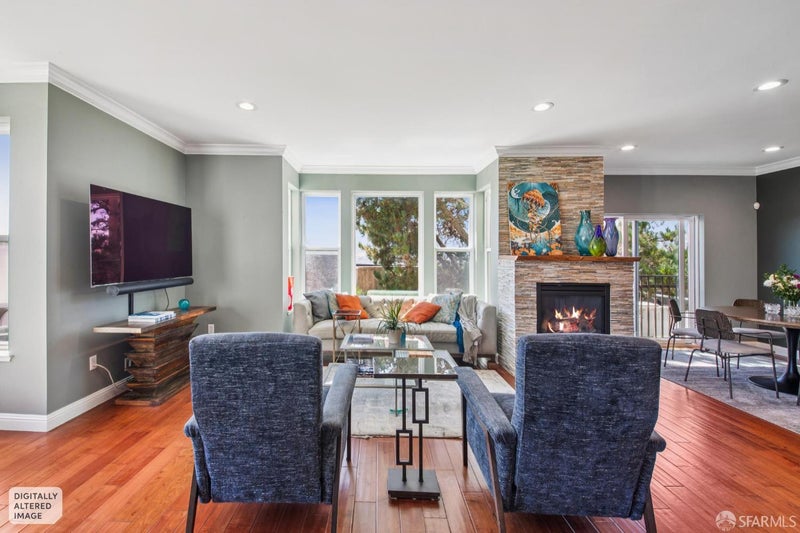 102 Mary Teresa Street
