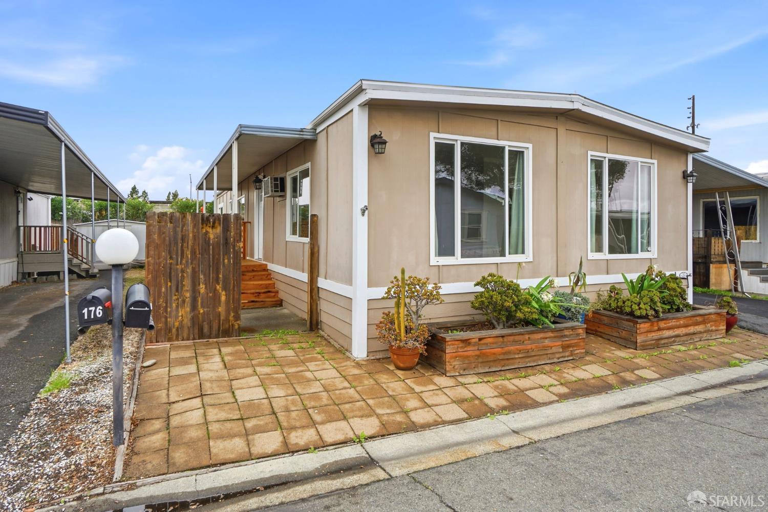 174 Medina Dr, Pacheco, CA 94553