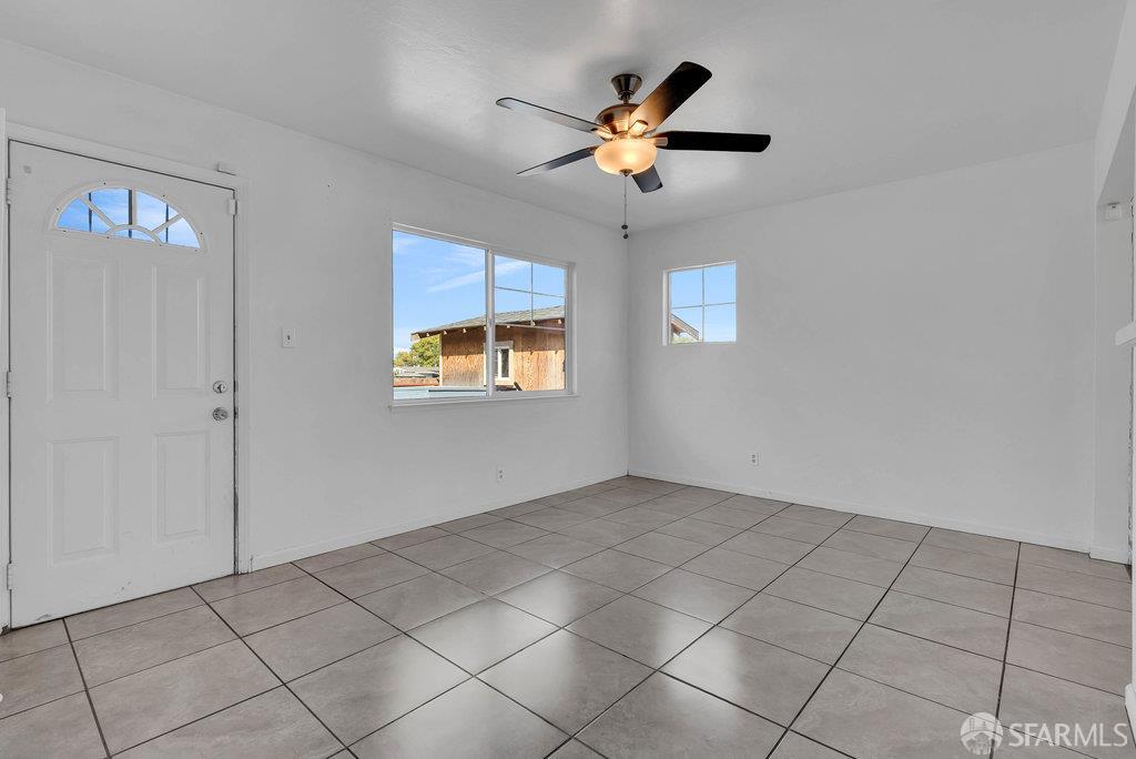 Pittsburg, California 94565, United States, 4 Bedrooms Bedrooms, ,2 BathroomsBathrooms,Residential,Pending,208895