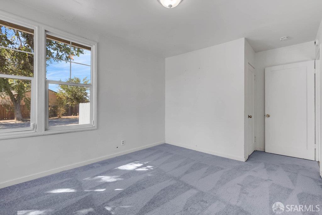 Pittsburg, California 94565, United States, 4 Bedrooms Bedrooms, ,2 BathroomsBathrooms,Residential,Pending,208895