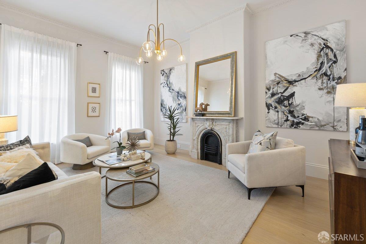 1913 Sacramento Street