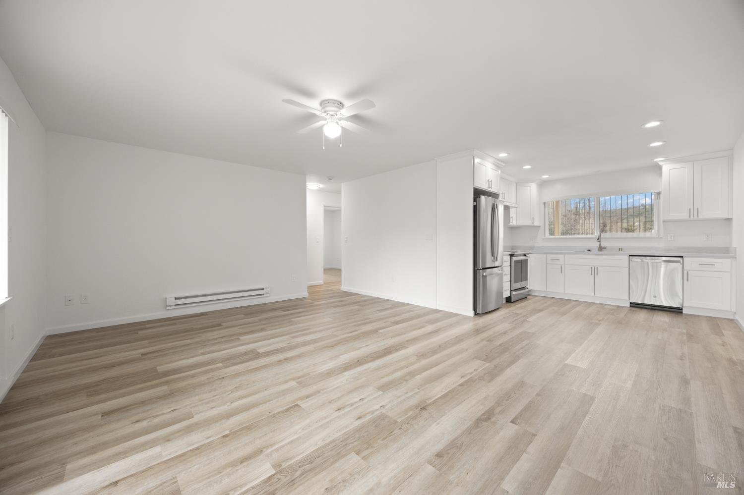 260 Merrydale Road 14
