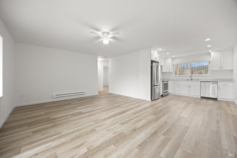 260 Merrydale Road 14
