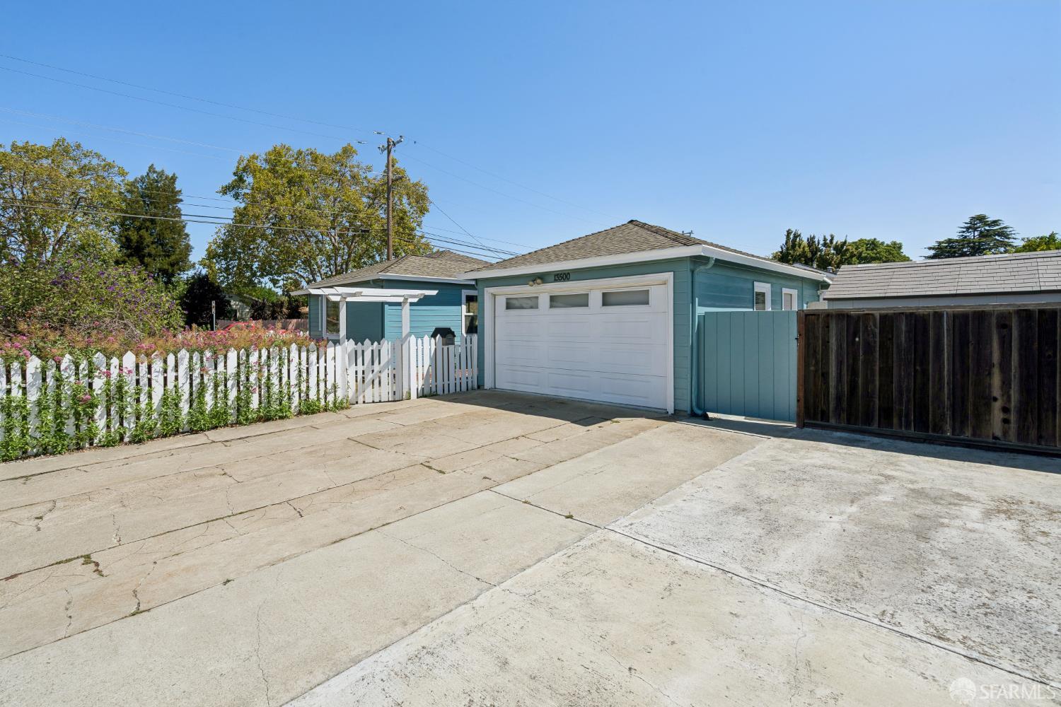 13500 Doolittle Drive