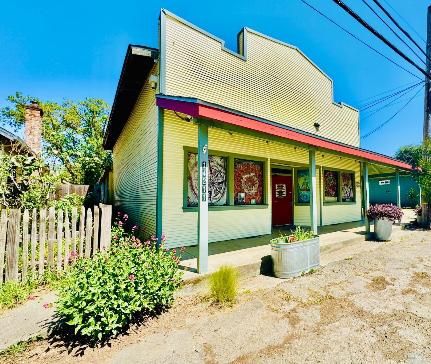 Listing image 1