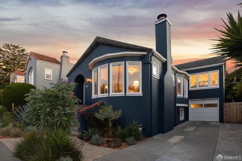 266 S Hill Boulevard, San Francisco, CA 94112 - #: 425063727