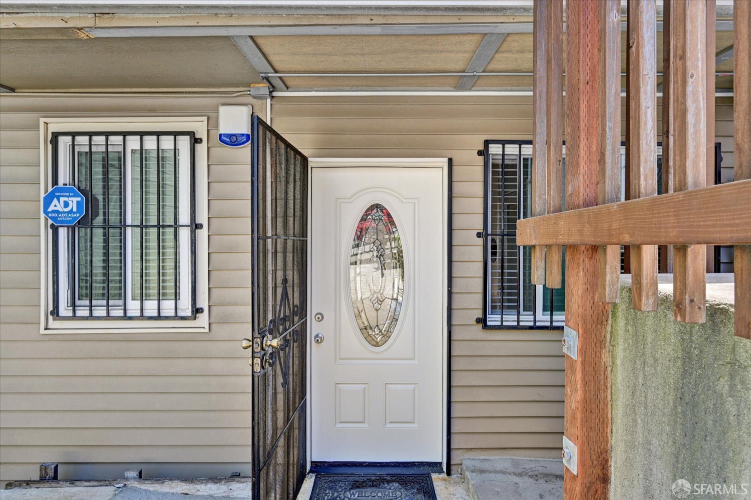 2937 Griffith Street