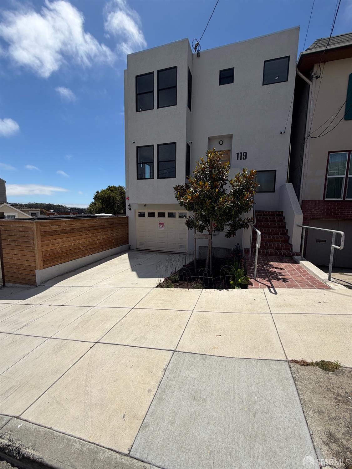 119 Vernon Street
