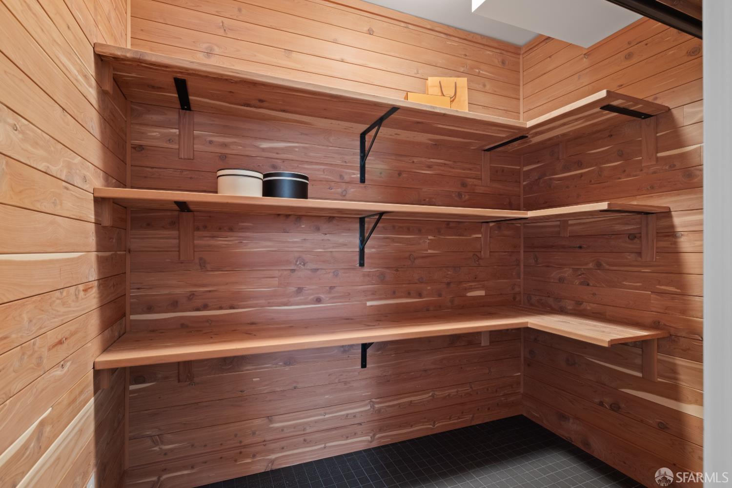 San Francisco, California 94127, United States, 4 Bedrooms Bedrooms, ,2 BathroomsBathrooms,Residential,Pending,232389