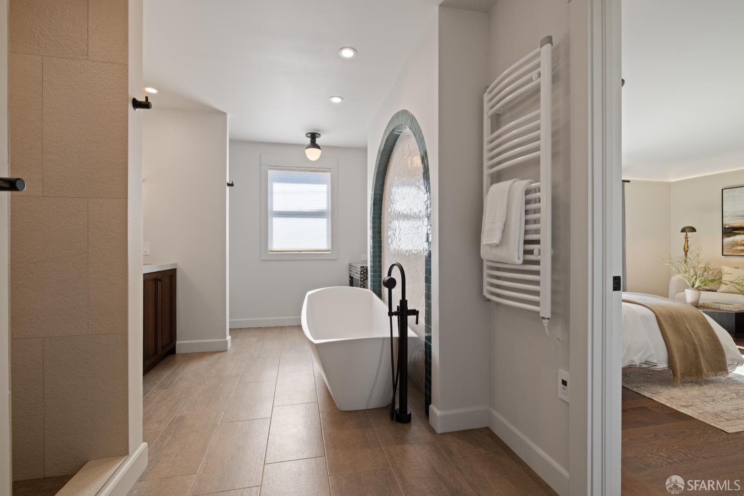 San Francisco, California 94127, United States, 4 Bedrooms Bedrooms, ,2 BathroomsBathrooms,Residential,Pending,232389