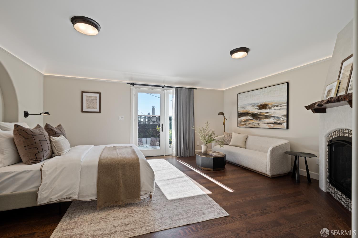 San Francisco, California 94127, United States, 4 Bedrooms Bedrooms, ,2 BathroomsBathrooms,Residential,Pending,232389