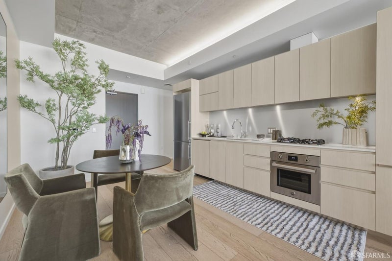 338 Potrero Avenue 806