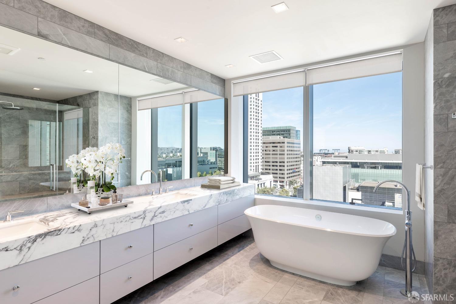 706 Mission Street 6A