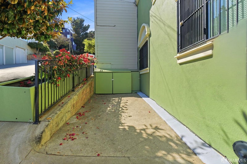 224 Dwight Street