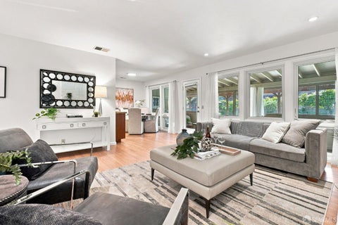 2051 Willow Way, San Bruno, CA 94066 - #: 426156664