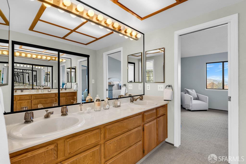 San Ramon, California 94583, United States, 4 Bedrooms Bedrooms, ,3 BathroomsBathrooms,Residential,Active,254073