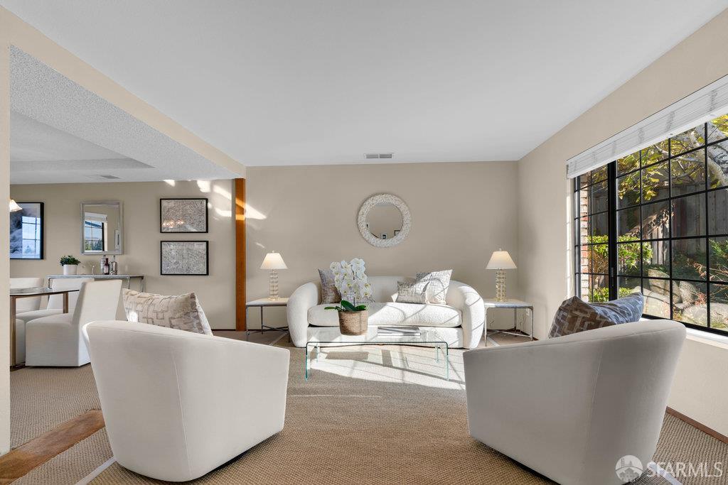 San Ramon, California 94583, United States, 4 Bedrooms Bedrooms, ,3 BathroomsBathrooms,Residential,Active,254073