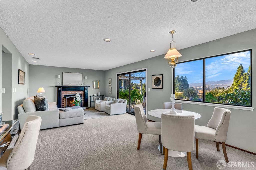 San Ramon, California 94583, United States, 4 Bedrooms Bedrooms, ,3 BathroomsBathrooms,Residential,Active,254073