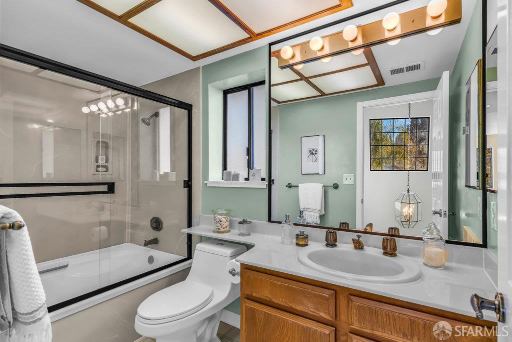 San Ramon, California 94583, United States, 4 Bedrooms Bedrooms, ,3 BathroomsBathrooms,Residential,Active,254073