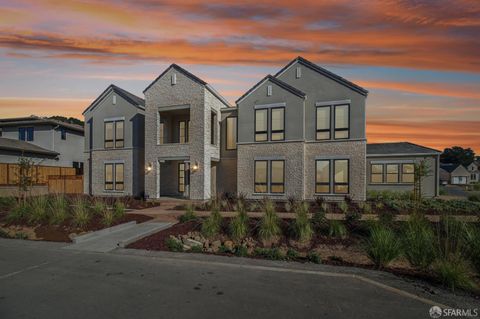 Property photo of 18471 corte zapala, morgan hill, CA 95037