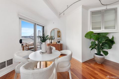 400 Beale Street Unit 2401, San Francisco, CA 94105 - #: 426136848