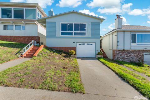 Photo of 47 Longview Drive, Daly City, CA 94015 (MLS # 425084917) Photo of 47 Longview Drive, Daly City, CA 94015 (MLS # 425084917)