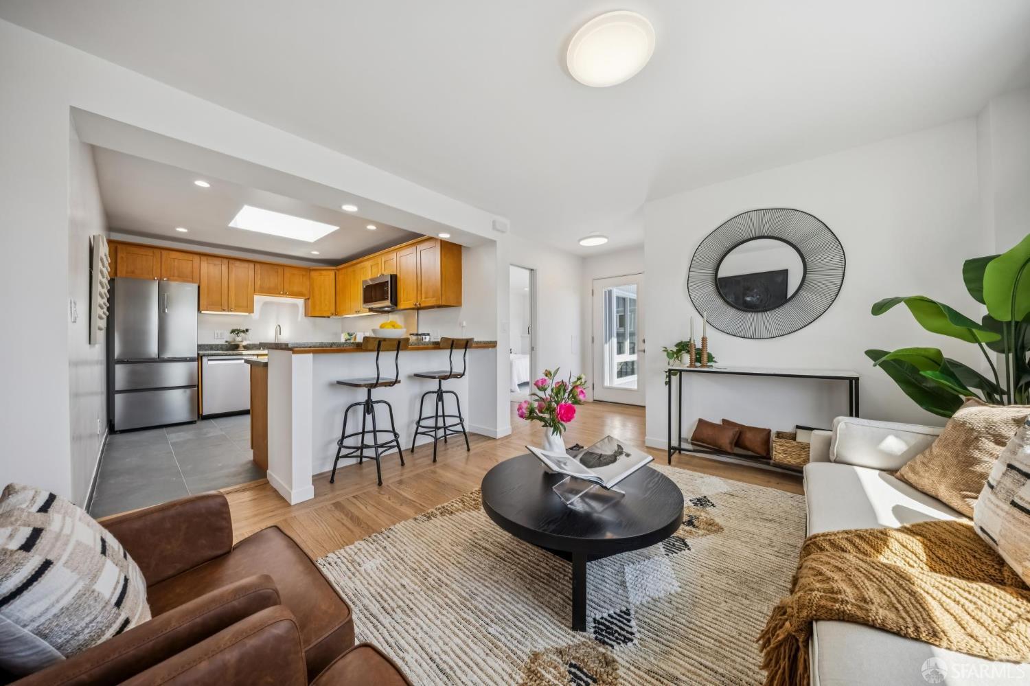 30 Fair Oaks Street