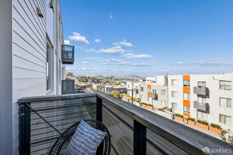 50 Jerrold Avenue 306
