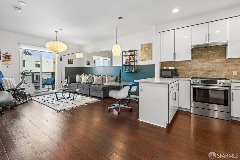 50 Jerrold Avenue 306