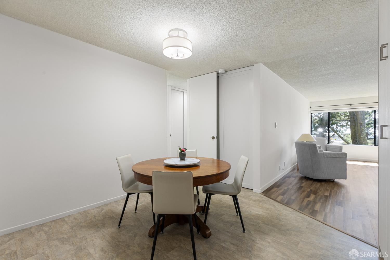 65 Ora Way 103C