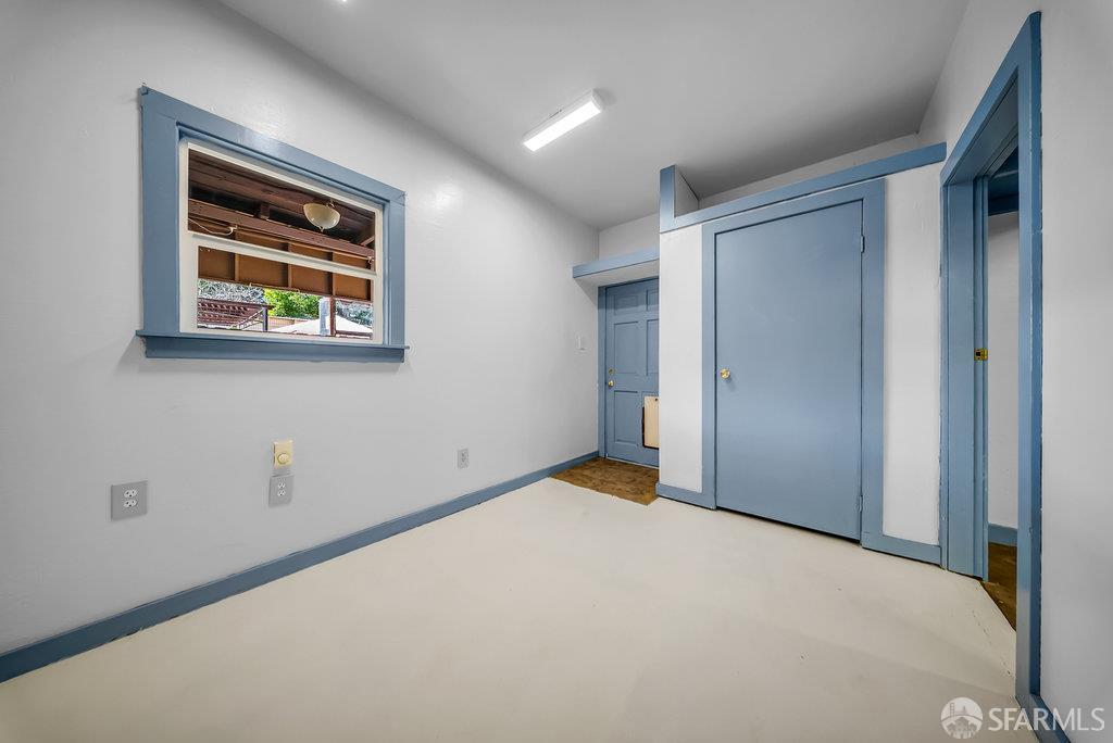 Alameda, California 94501, United States, 1 Bedroom Bedrooms, ,3 BathroomsBathrooms,Residential,Active,168041