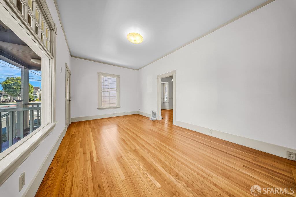 Alameda, California 94501, United States, 1 Bedroom Bedrooms, ,3 BathroomsBathrooms,Residential,Active,168041