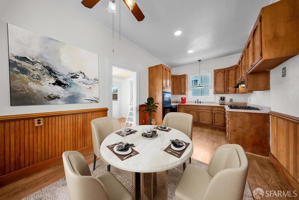 Alameda, California 94501, United States, 1 Bedroom Bedrooms, ,3 BathroomsBathrooms,Residential,Active,168041