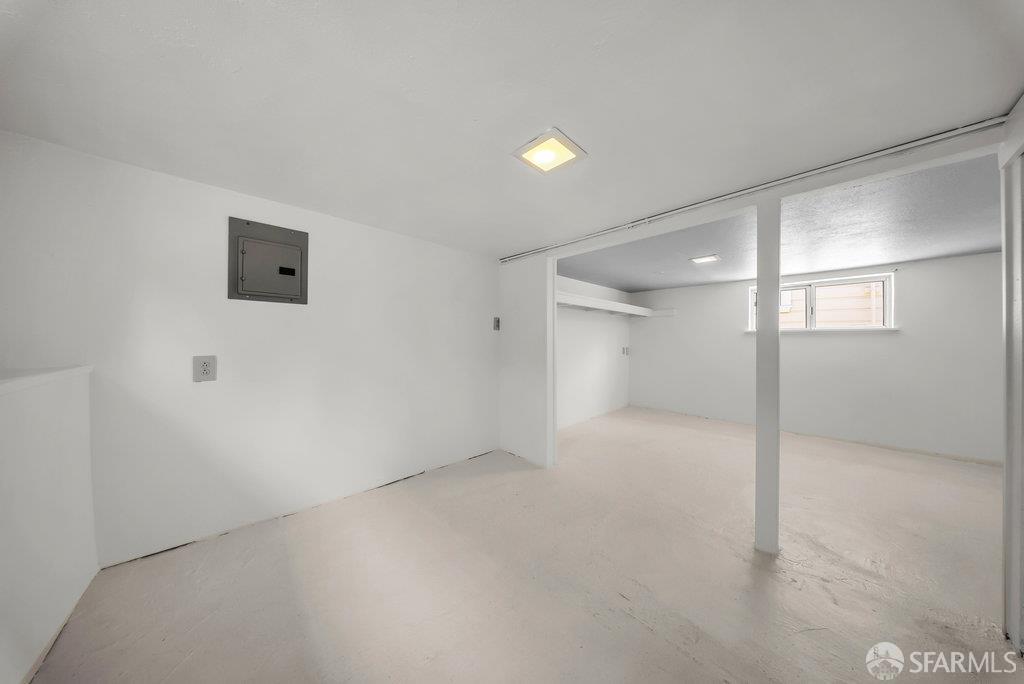 Alameda, California 94501, United States, 1 Bedroom Bedrooms, ,3 BathroomsBathrooms,Residential,Active,168041