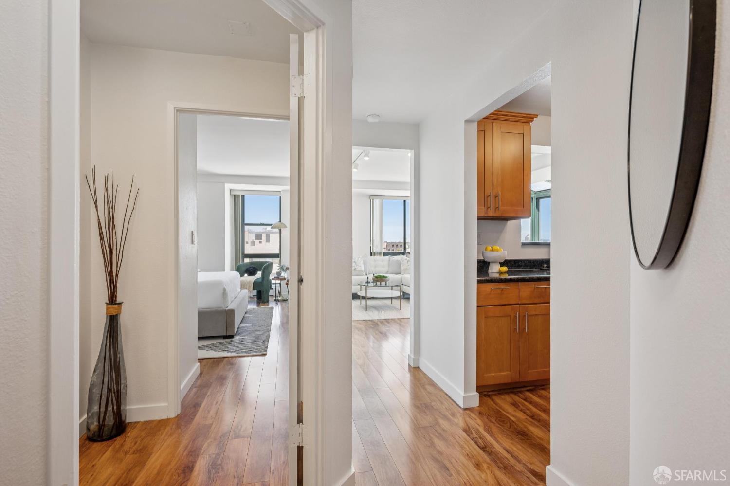 1 Daniel Burnham Court 1414